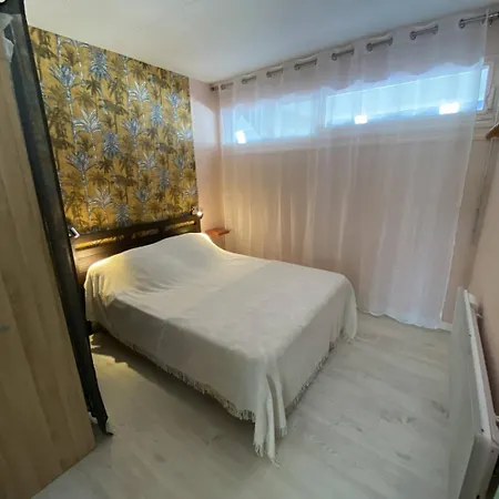 4 Couchages Cap D'agde Naturisme Cn030-141 Agde